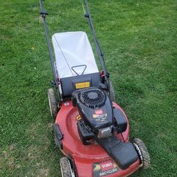 Toro Recycler Self-propelled Lawn Mower (New carb installed 3/24) very good