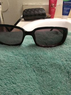 Gucci glasses not free