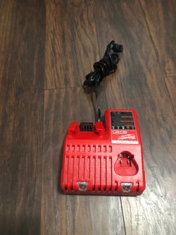 Milwaukee charger M12 M18