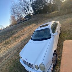 1998 Mercedes-Benz E-Class