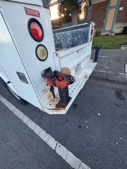 Vintage Step Van / Walk-In Truck