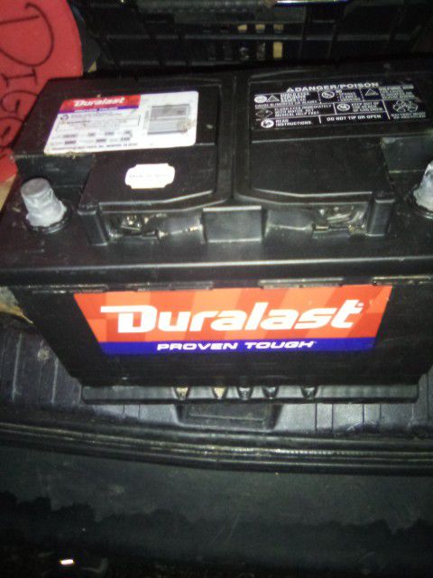 Duralast 65 Top Post Battery New 850cca $60 Bucks Today Only