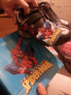 Spiderman sneakers size 13
