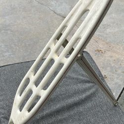 Basket , Vintage , Prewar , Original Paint with Pinstripes , Located In LaHabra Ca