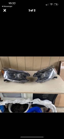 Honda CRV headlights 