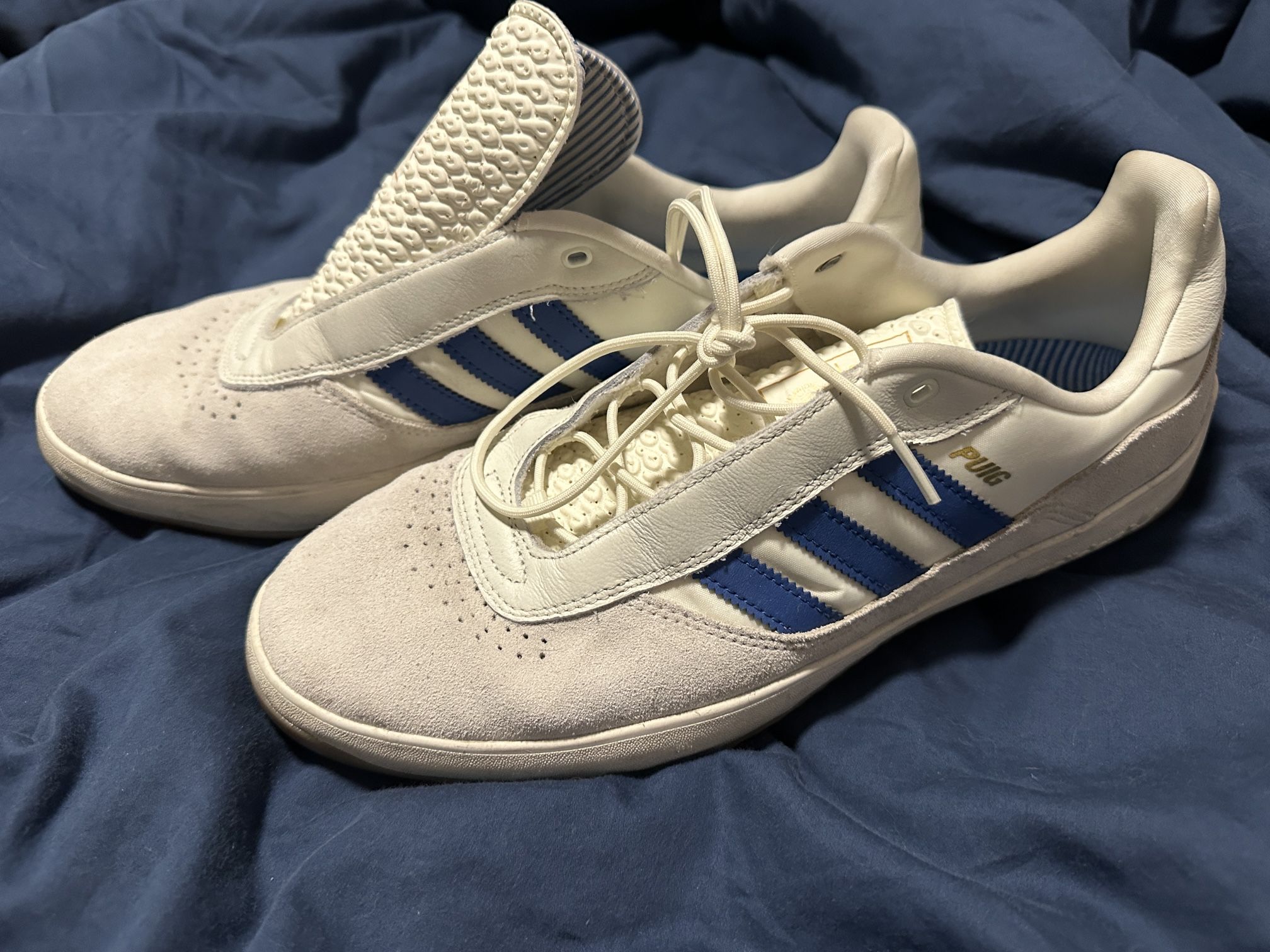 Adidas shoes men size 12 white and blue