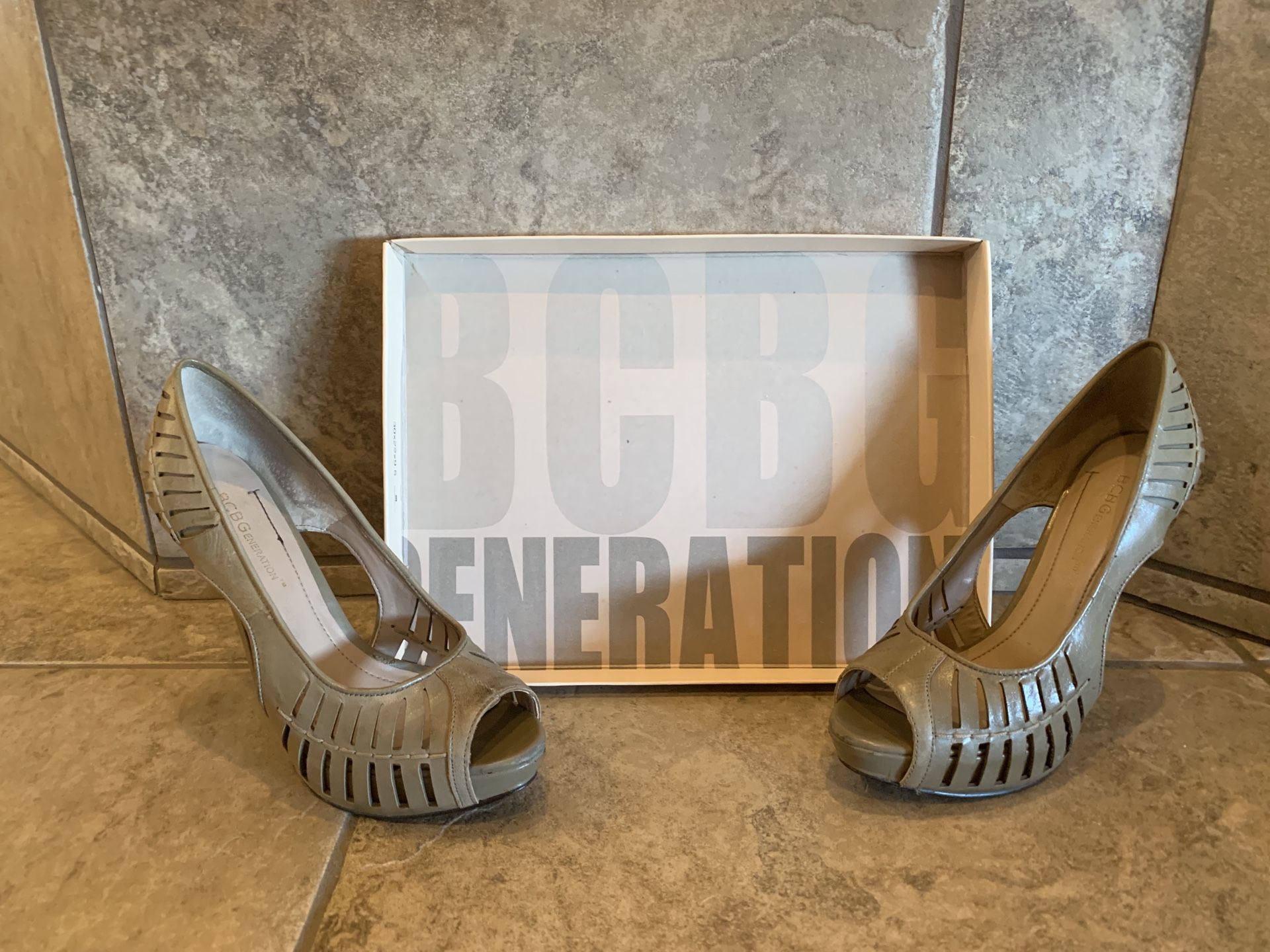 BCBG Generation heels 6.5