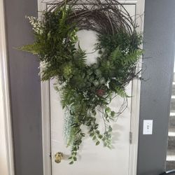 Vine and succulent wreath!