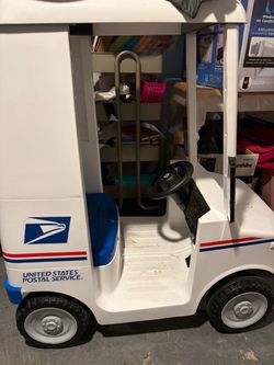 Kid Trax USPS Mail Delivery Truck Ride-On