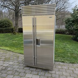 Delivered! Sub Zero 42” Side-by-Side Stainless Steel Built-In Fridge / Freezer 685/S 2