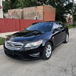 2011 Ford Taurus