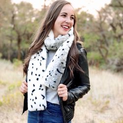 Brand New In Original Gift Package-Minky Couture Luxury Scarf!