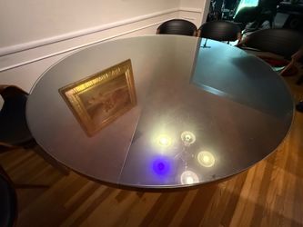 Mahogany Round Dining Table with Glass Top