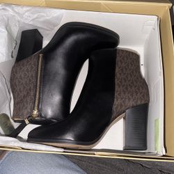 MK Bootie 