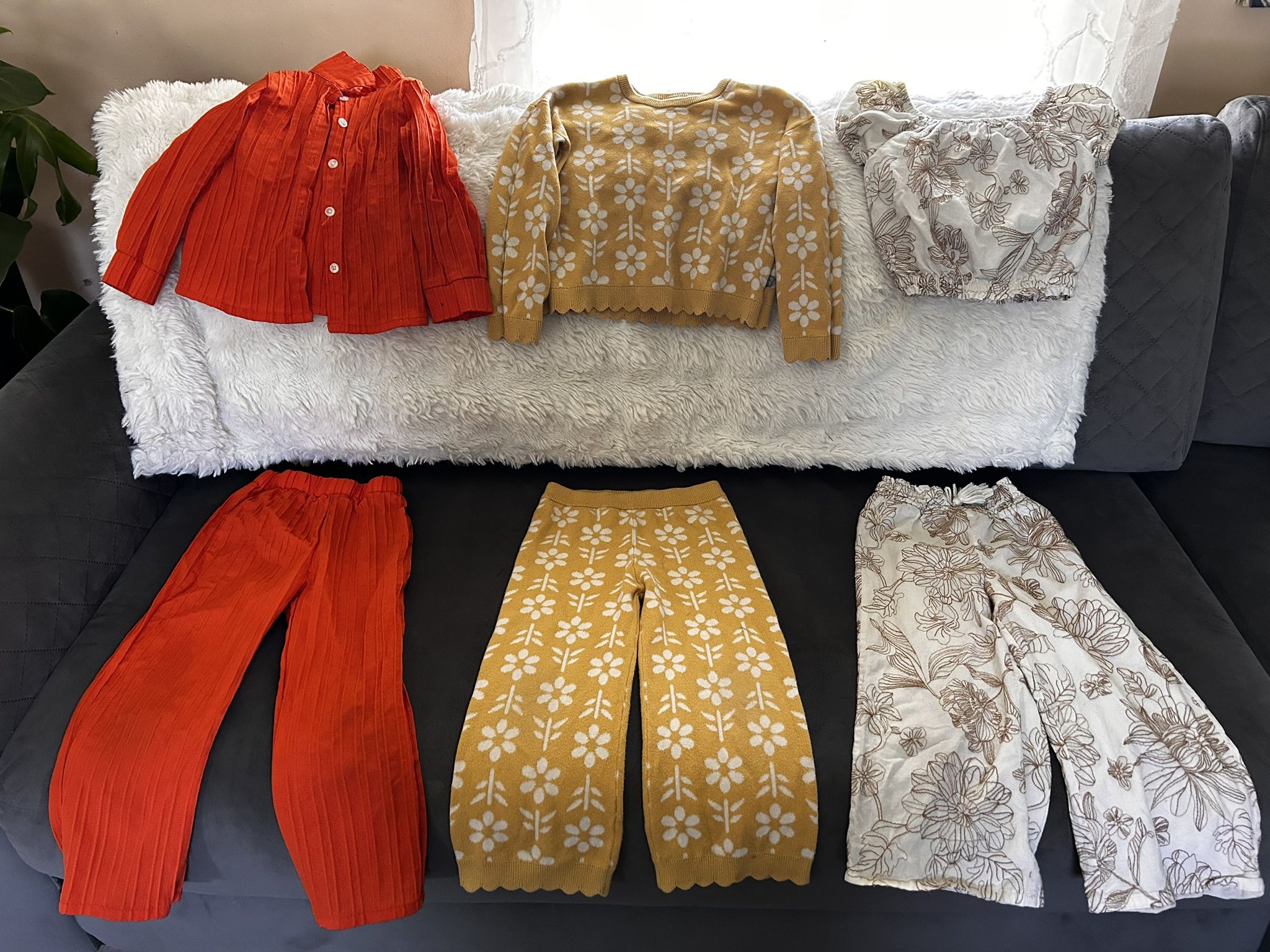Girls clothes