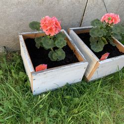 Recycled Wood Planter Box