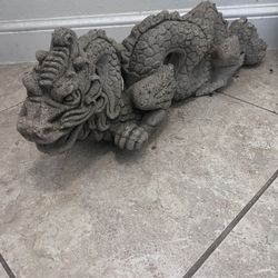 Dragon Statue 