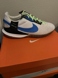 Nike Street Gato