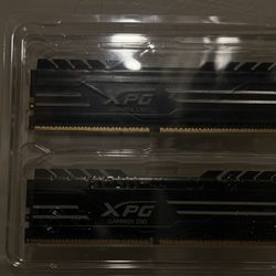 XPG GAMMIX D10 DDR4 Ram, 16gb (2x8)