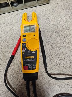 Fluke T6-600 Electrical Tester