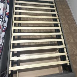 Twin Bed With Mattress 