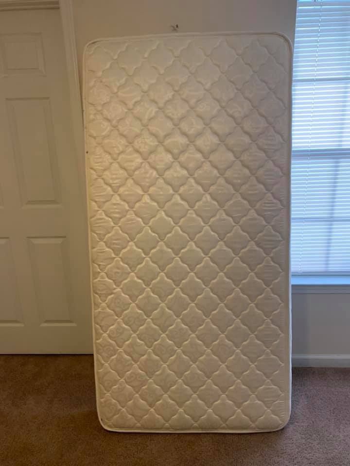 Twin mattress (please read description)