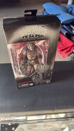Manddalorian Black Series Figure