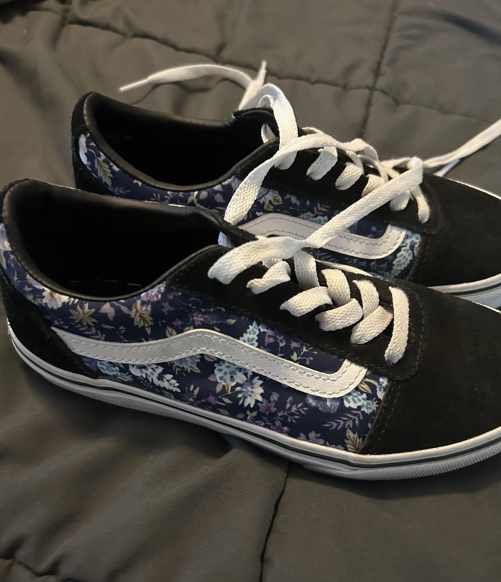 Kids Black & Purple Floral Vans