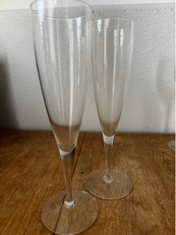 Crystal wine flutes