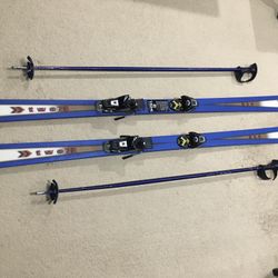 K2 T W O 78  Carving Skis With Poles