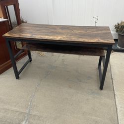 Moving Sale Desk $50