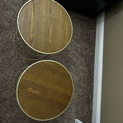 End tables 