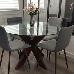 Glass Dining Table (Round)