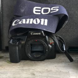 Canon Camera,Eos Rebel/S,(contact info removed),black,35-105mm Leans