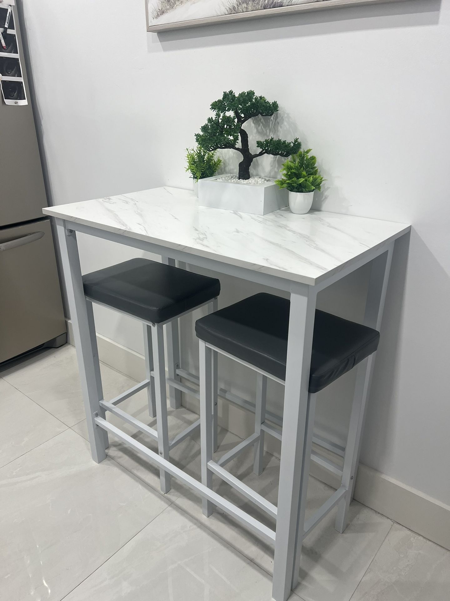 Modern Breakfast Table