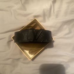 Louis Vuitton Belt.