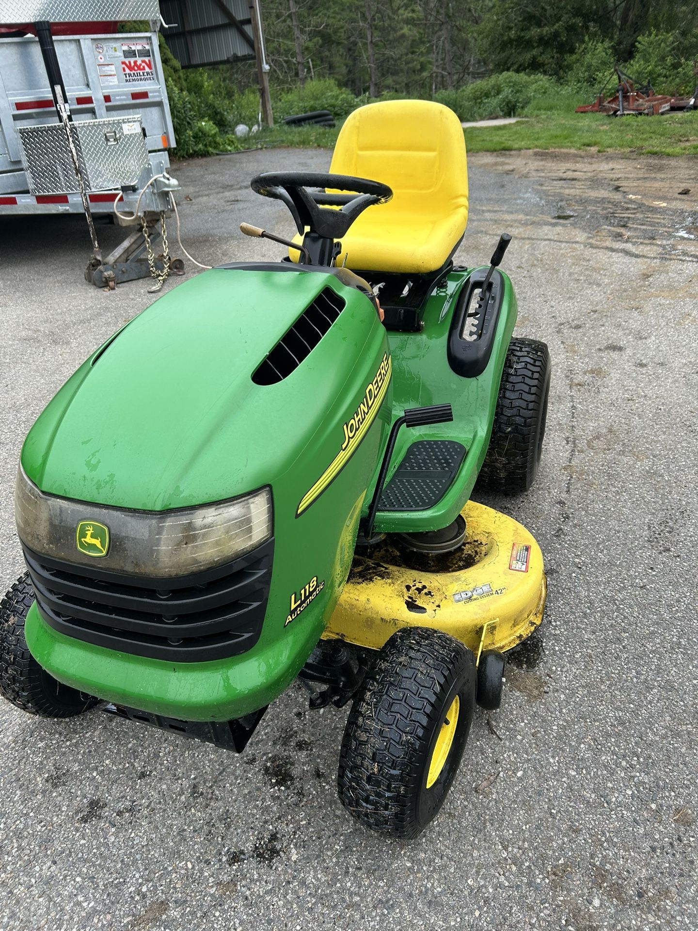 Riding Lawn Mower