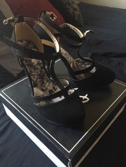 Black size 6 1/2