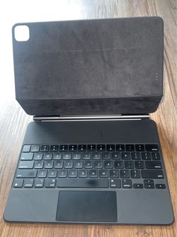 Apple Magic Keyboard model: A2480
