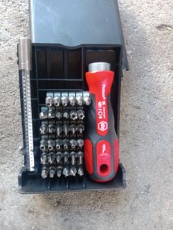 WIHA multi-bit screwdriver tools set