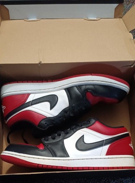 JORDAN 1 LOW BRED TOE