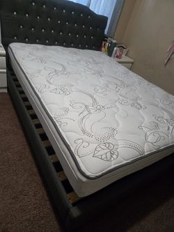 Luxury queen bed