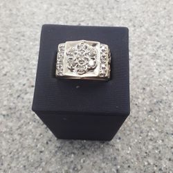 Mens 10kt yellow Gold Diamond Nugget Ring 