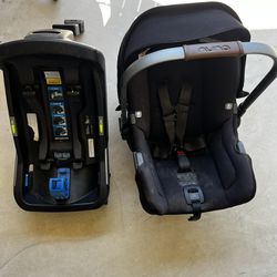 Nuna Pipa Infant Car seat with Base