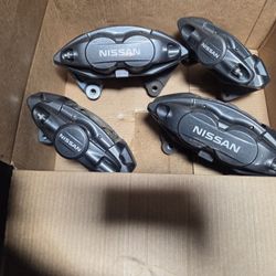 NISSAN 370Z AKEBONO BRAKE CALIPERS 🔥