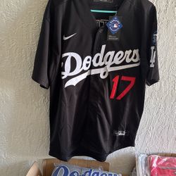 Dodgers Jerseys Size M And L