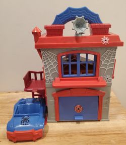 Hasbro Marvel Spider-Man/ Gamma Lab