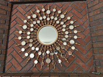Sunburst wall mirror