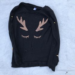 Glittery & Soft Reindeer Sweatshirt