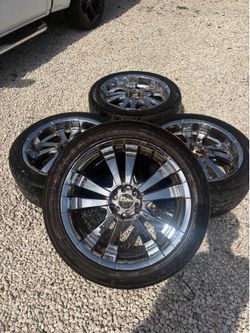 22 inch aftermarket chrome wheels